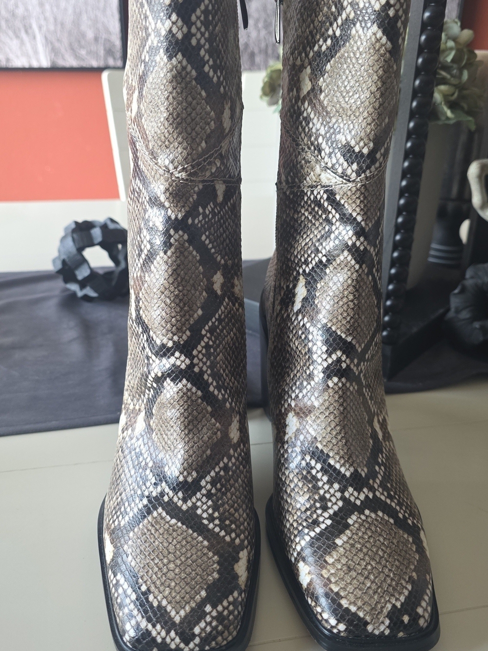 Franco Sarto Size 9 Snakeskin Print Ankle Boots in Brown and Black